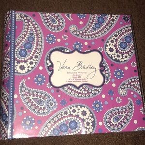 Vera Bradley Deluxe Photo Album